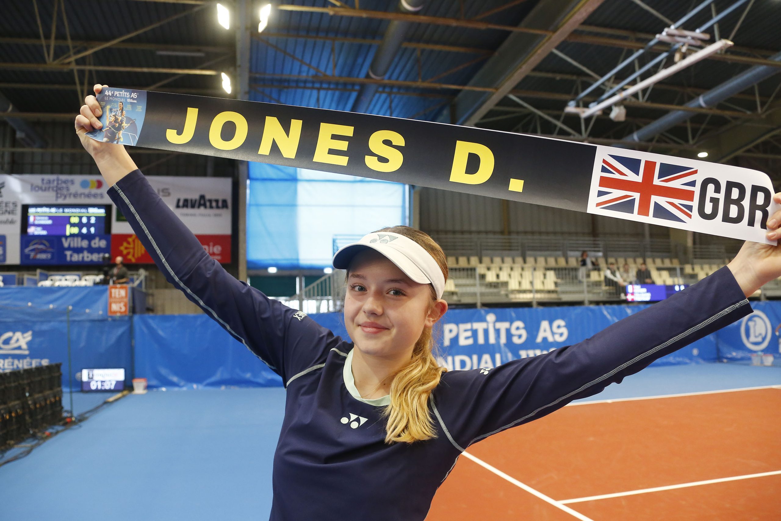 JONES Dasha - Les Petits As